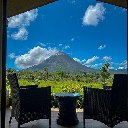Arenal Roca Suites La Fortuna Exterior foto